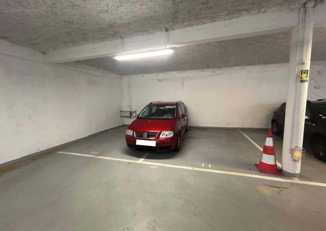 Parking à ORSAY