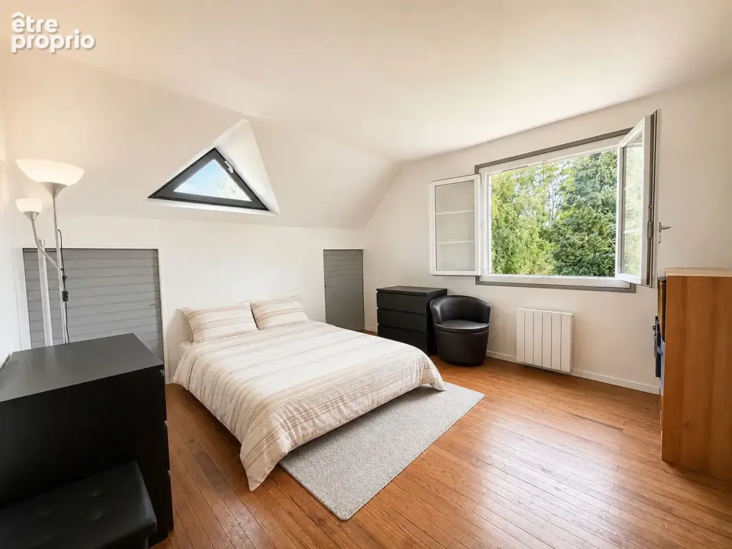 Belle Maison  avec un beau terrain à Labbeville 7 pièce(s) - photo 11