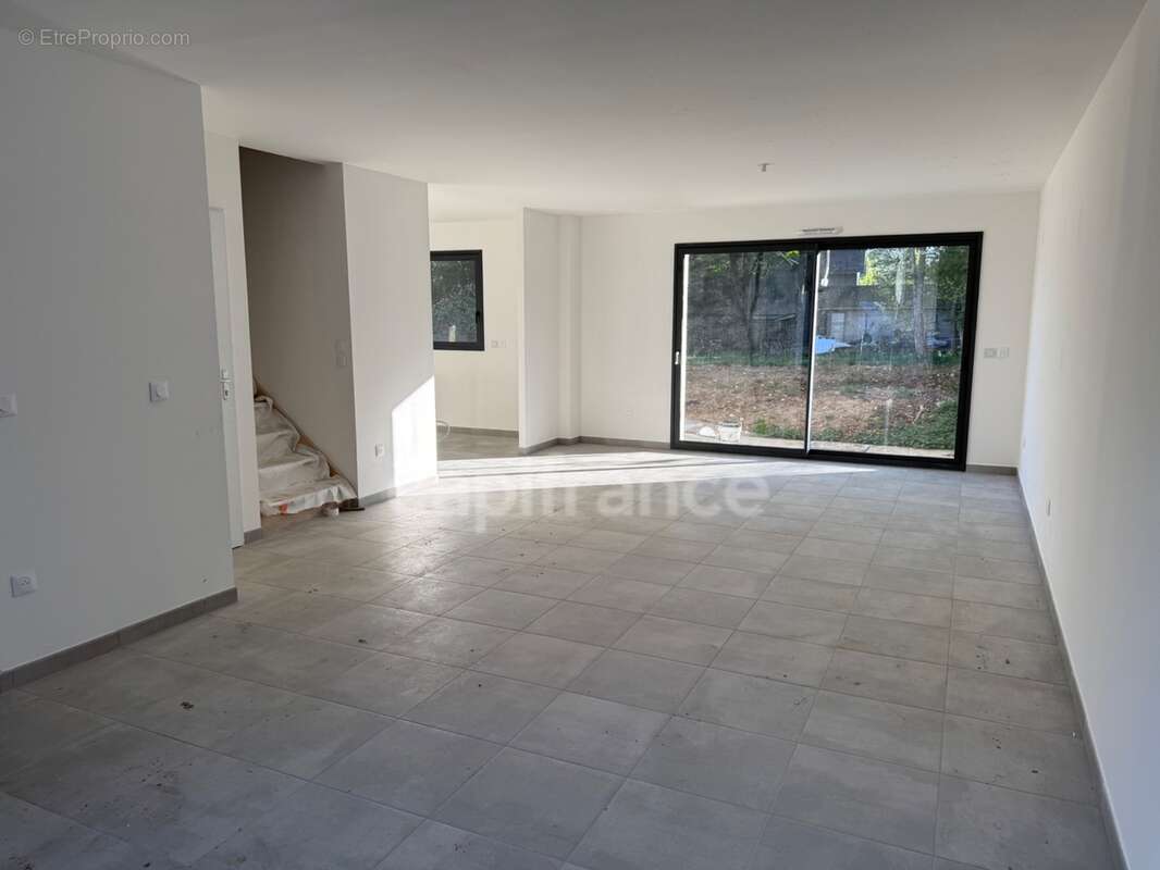 Maison neuve à vendre 8 pièces /133m habitable + Sous sol de 90m / EAUBONNE(95600) - photo 9