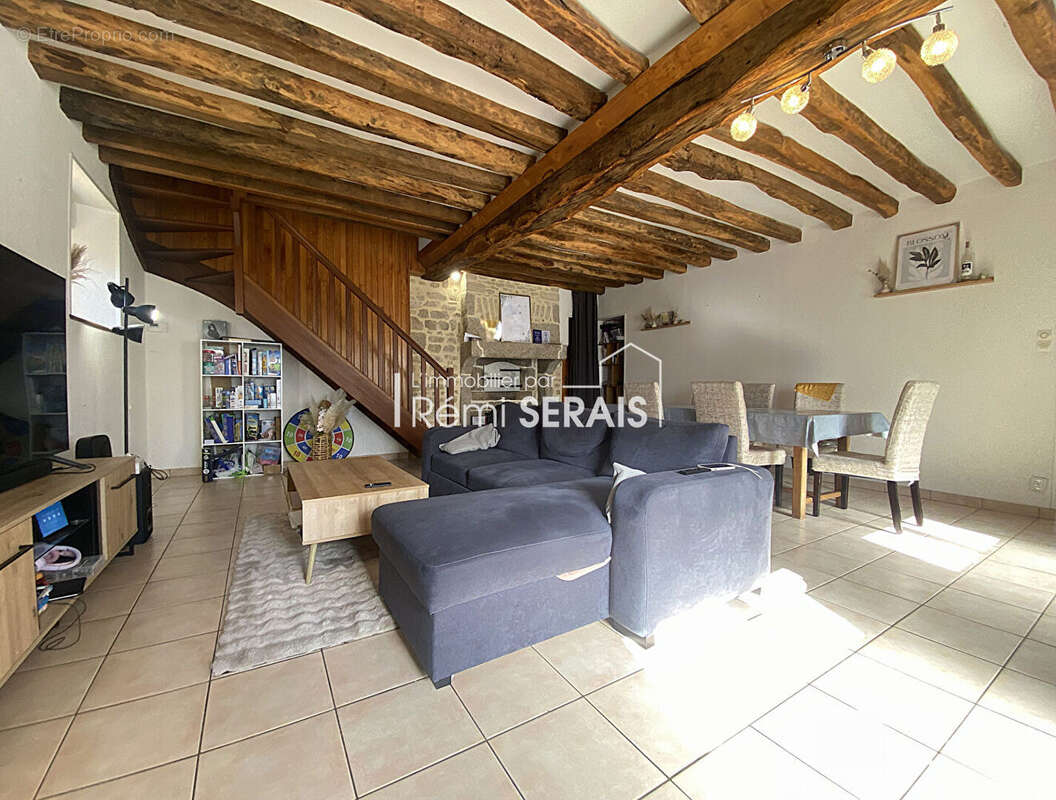 Maison à COLOMBIERS