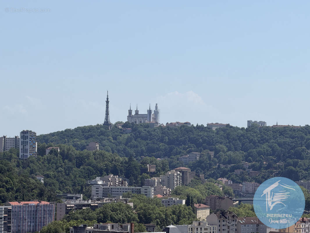 Appartement à LYON-9E