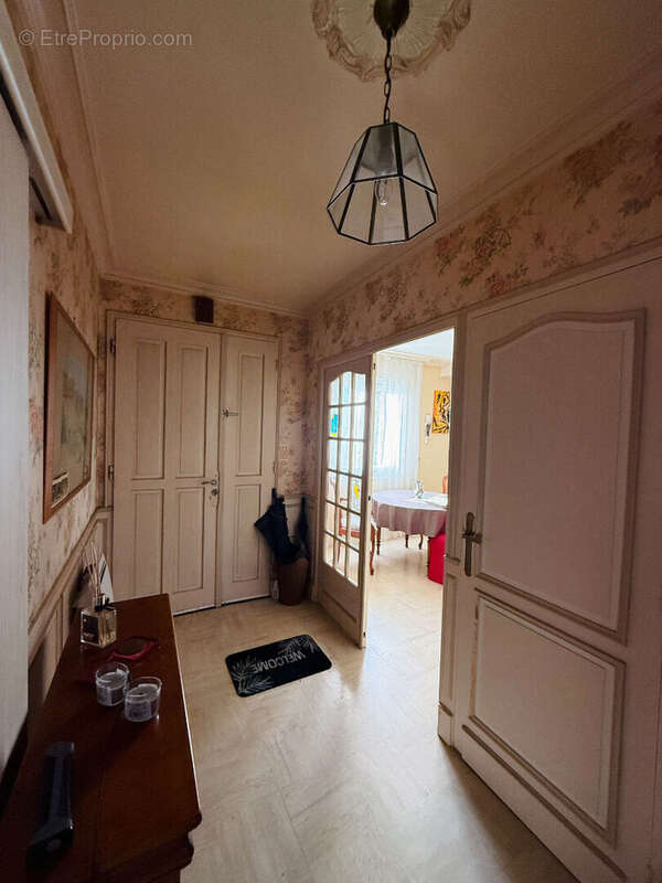 Maison à POCE-LES-BOIS