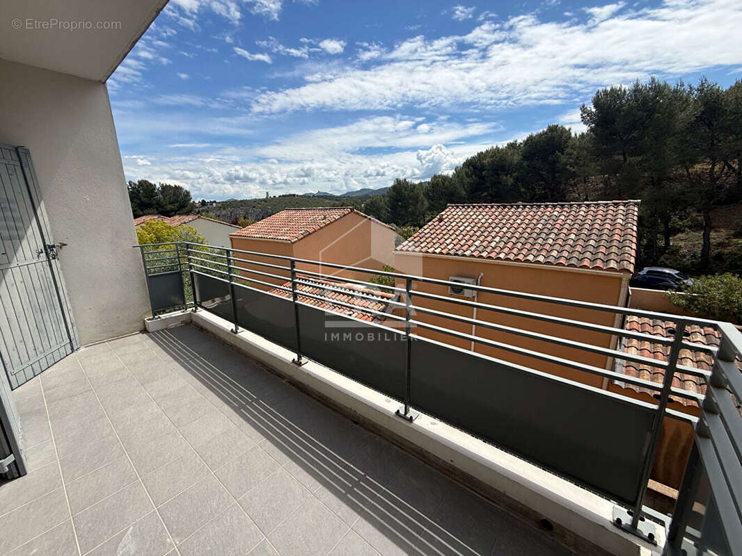 Appartement à SEPTEMES-LES-VALLONS