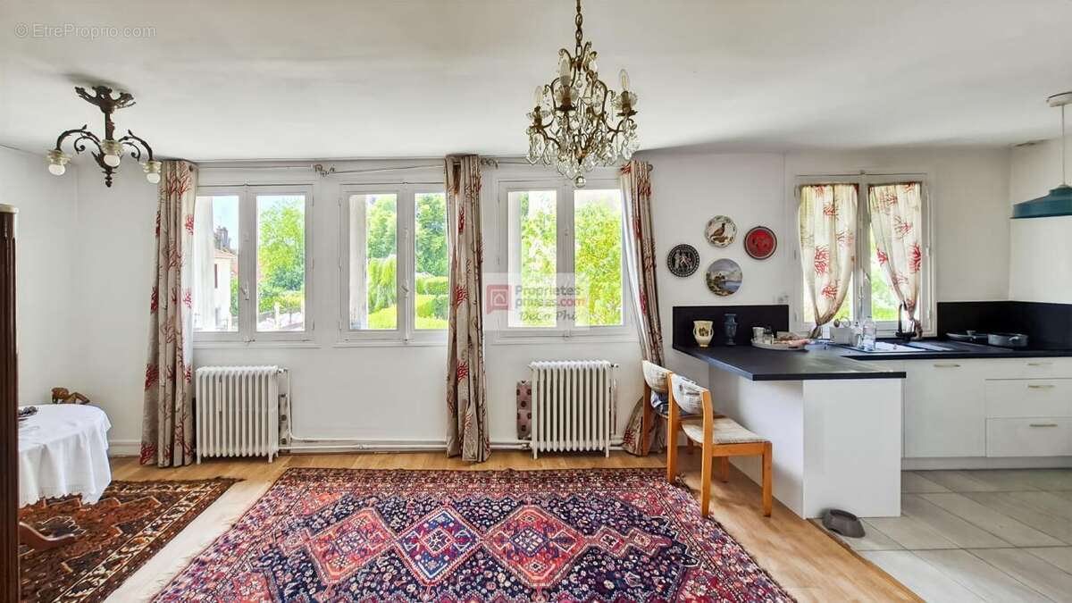 Maison à VERSAILLES