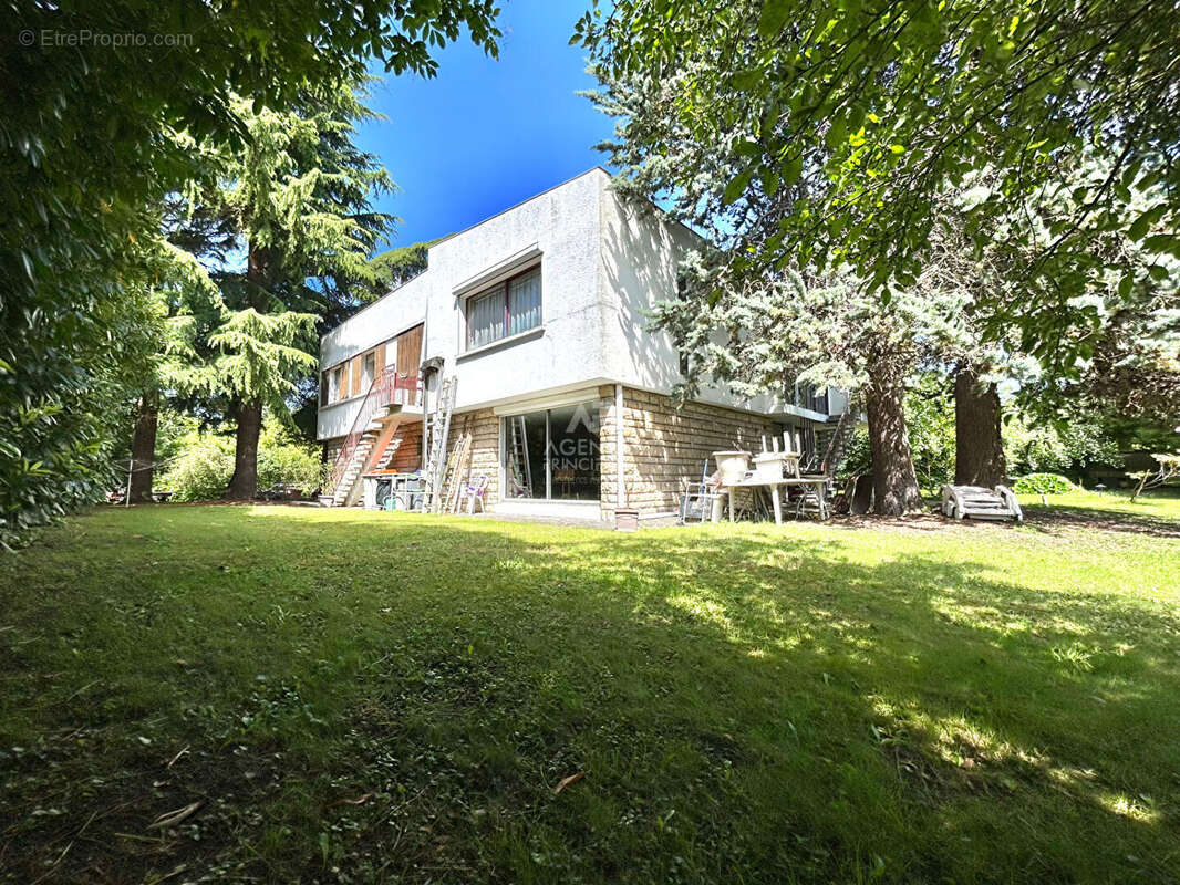 Maison à POISSY