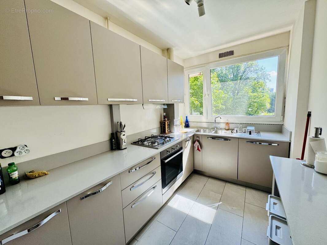 Appartement à SAVIGNY-SUR-ORGE
