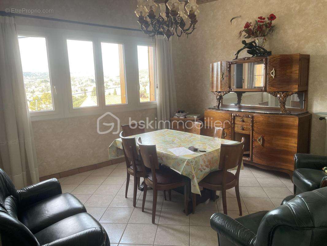 Maison composé de 2 logements Type T3 (Quartier Mont D'Or) - photo 7