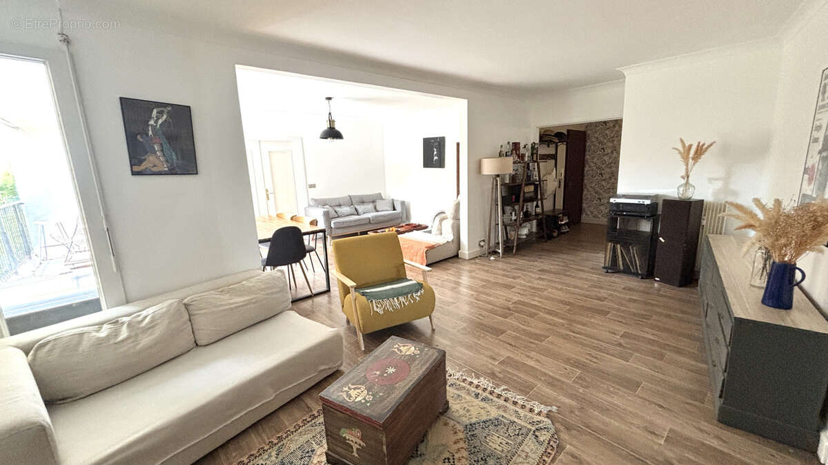 Appartement à SAINT-GRATIEN