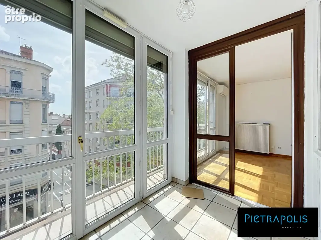 Appartement 3 pièces 68 m² à vendre à Villeurbanne (69100) - photo 3