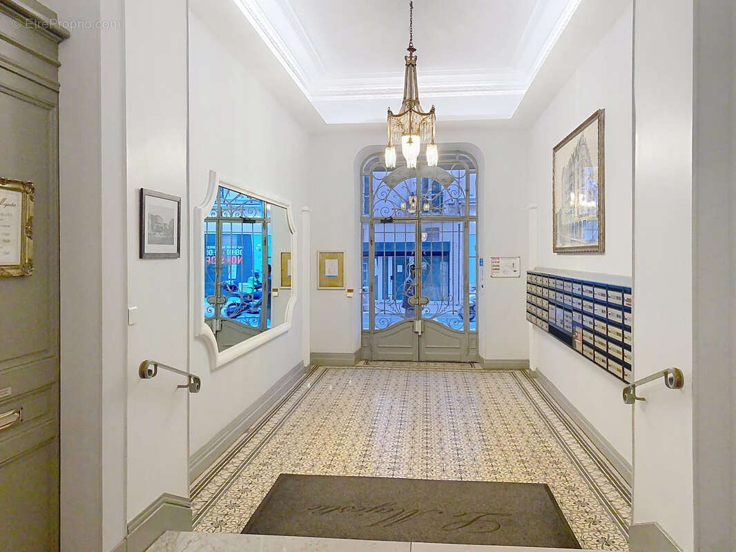 Appartement à MENTON