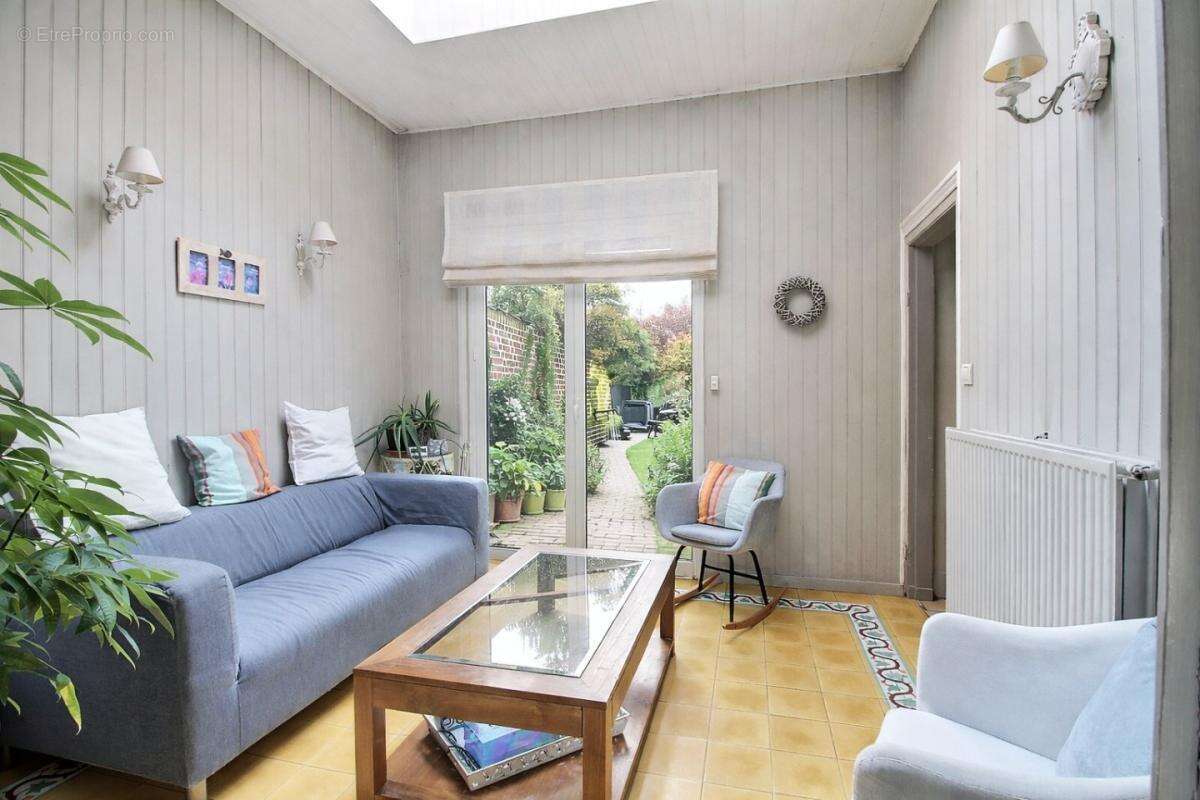 Maison à MONS-EN-BAROEUL