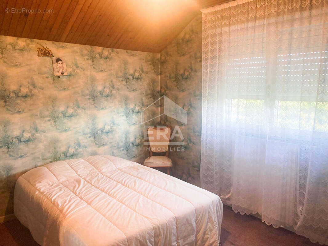 Maison à MONTBOILLON