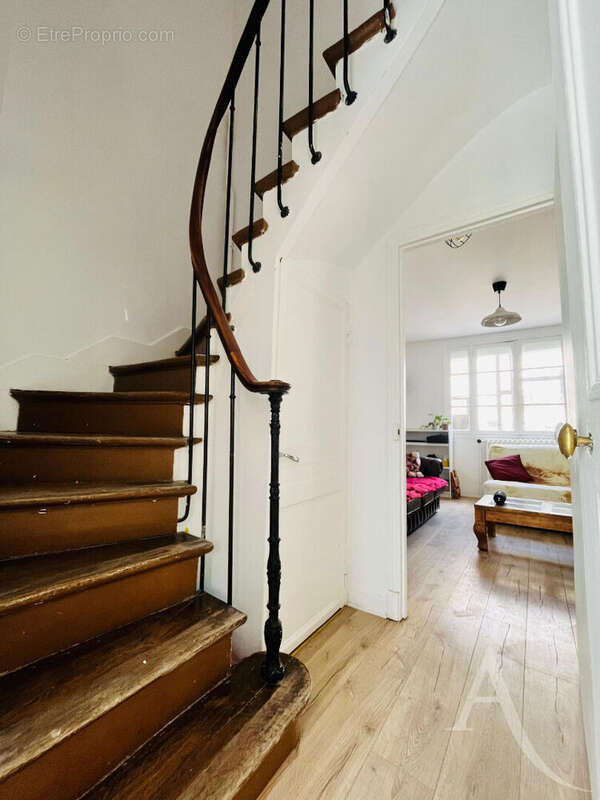 Maison Montreuil 5 pièce(s) 80.29 m2 - photo 9