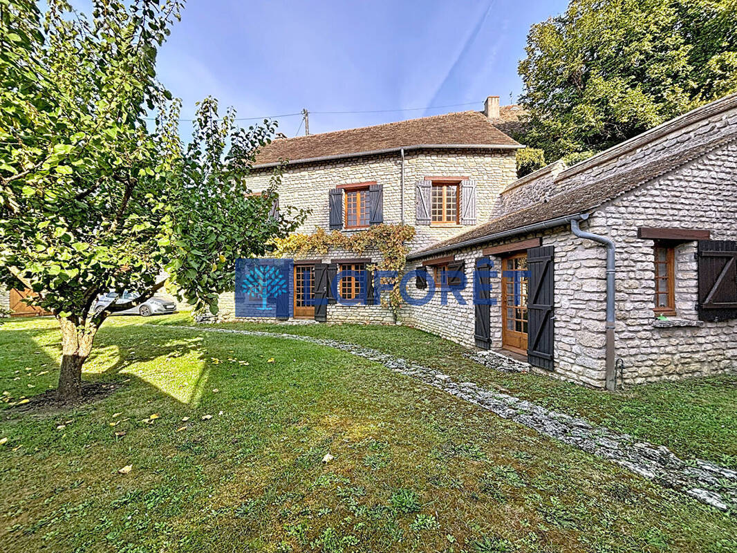 Maison à JUMEAUVILLE