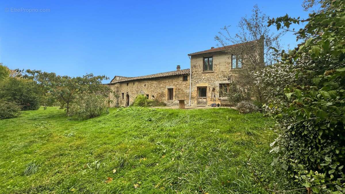Châteaudouble (26120) : 2 tènements sur 8300 m2, en zone naturelle - photo 16