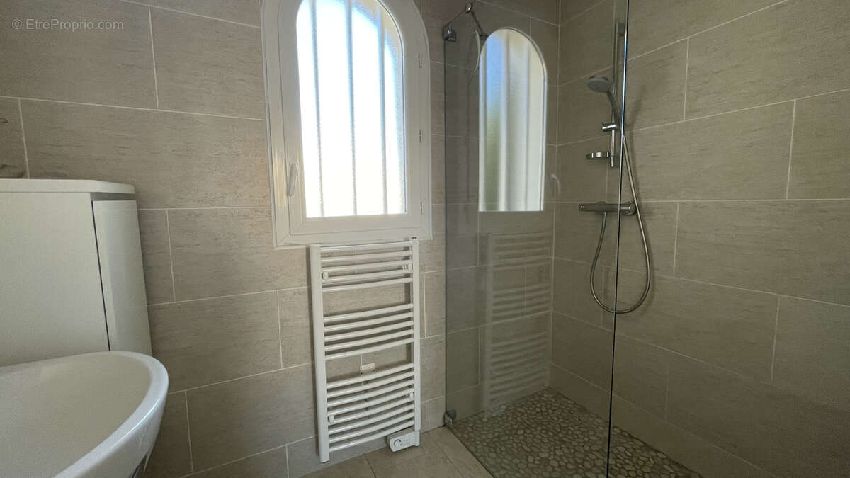 Maison à SAINT-CYPRIEN