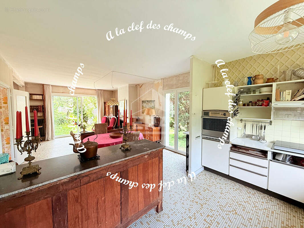 Maison à GIF-SUR-YVETTE