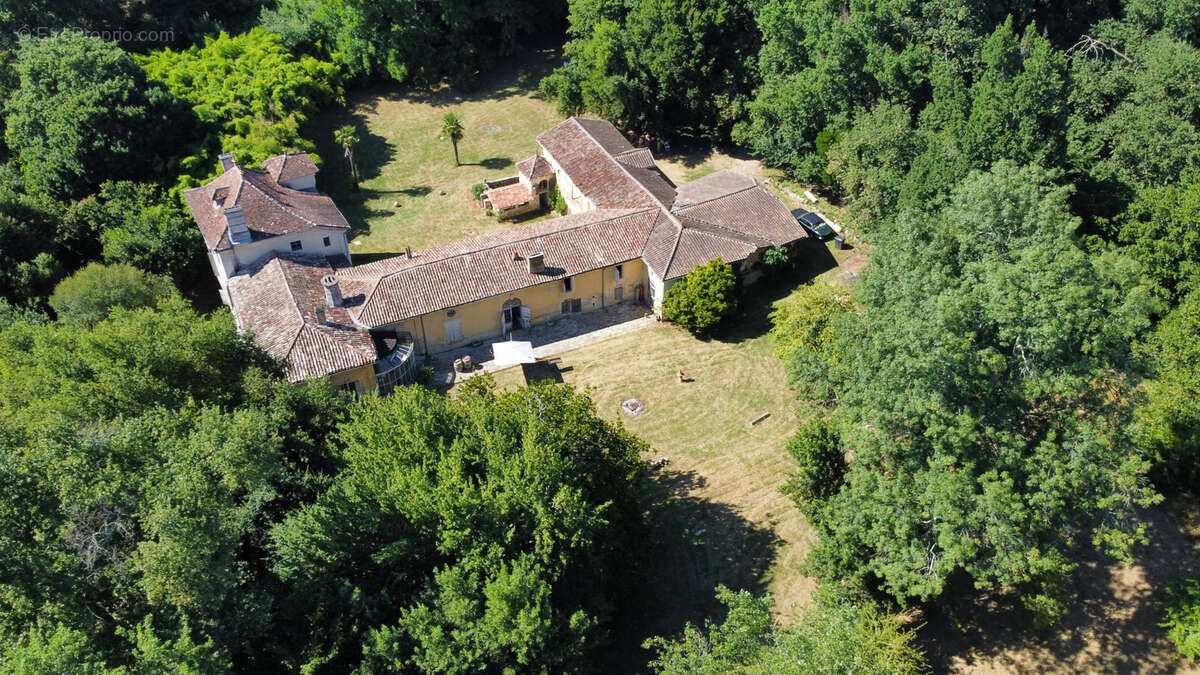 Maison à CAMBES