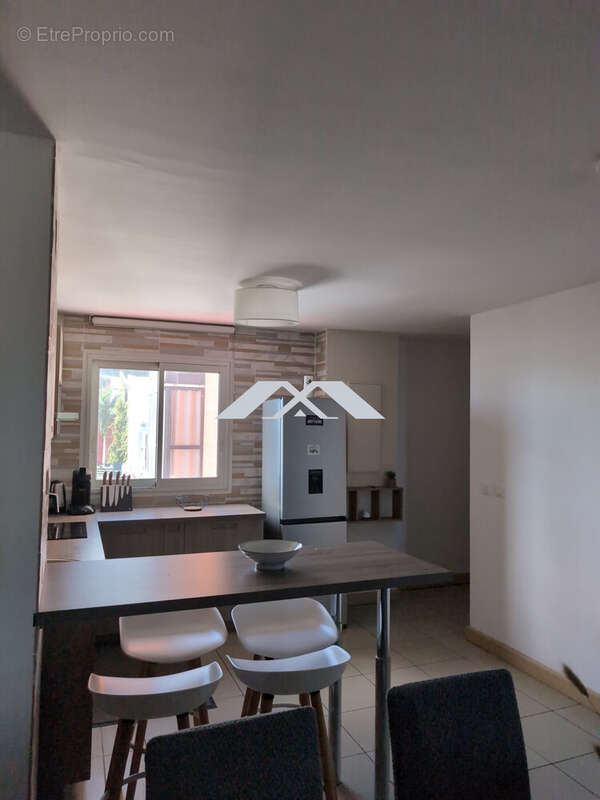 Appartement 61 m² à La Possession  - photo 5