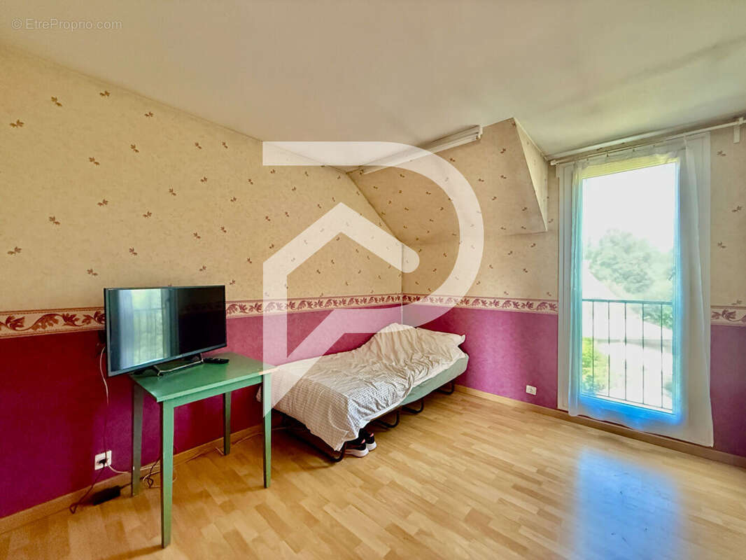 Maison Aulnay Sous Bois 6 pièce(s) 121.55 m2 - photo 8