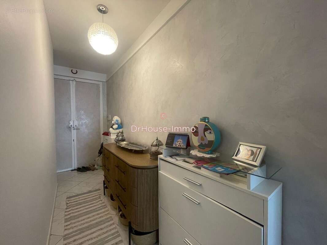 Appartement à MARSEILLE-7E