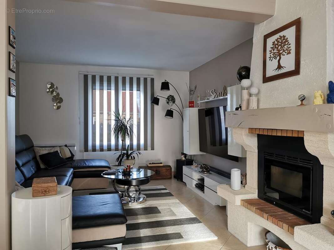 Maison à ECOURT-SAINT-QUENTIN