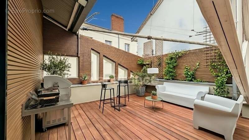 Loft à Chalon-Sur-Saône (71) Loft à vendre de 11 pièces terrasse piscine garage 412.4 m² - photo 7