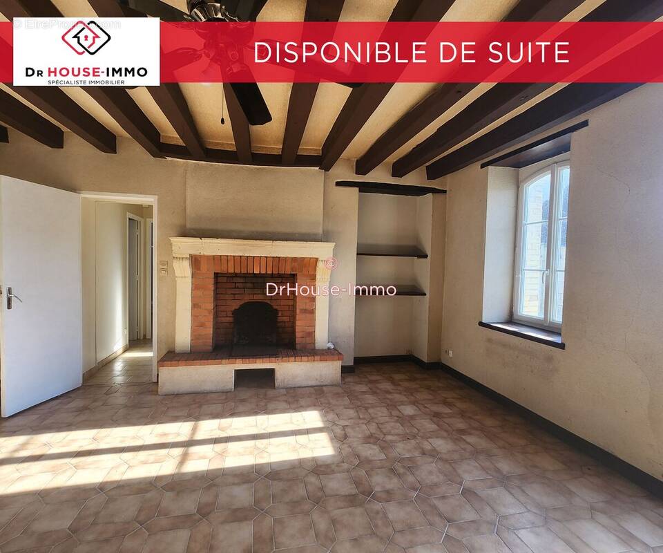 Maison à COURCEBOEUFS