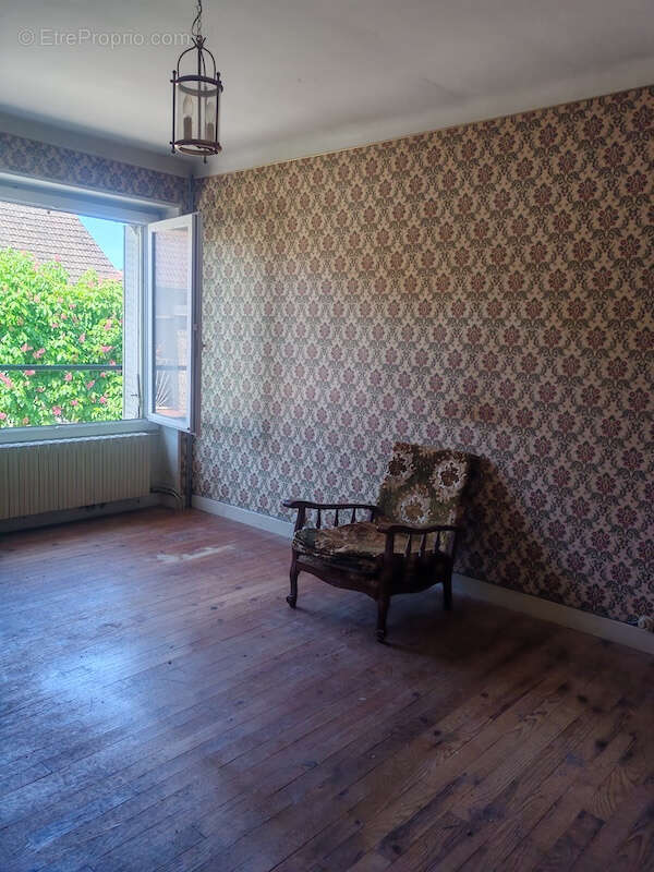 Appartement à MAURS