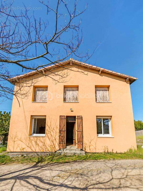 Gros potentiel pour cette charmante maison ancienne à Verdun-sur-Garonne - photo 2