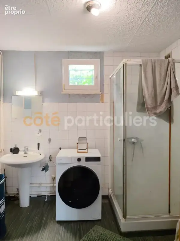 Maison à rénover de 83 m² avec sous-sol et terrain de 343 m² à Dole - photo 7