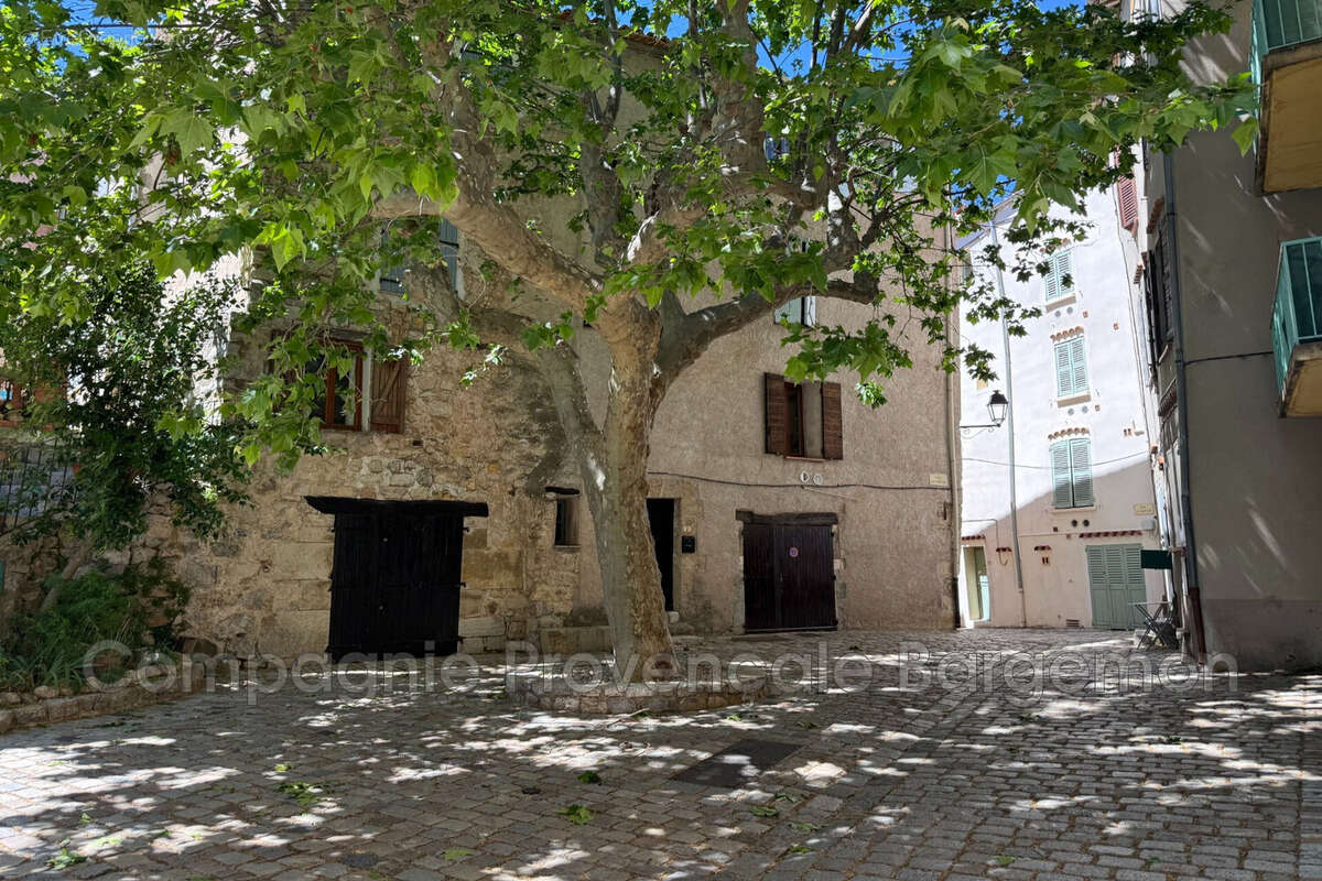 Appartement à BARGEMON