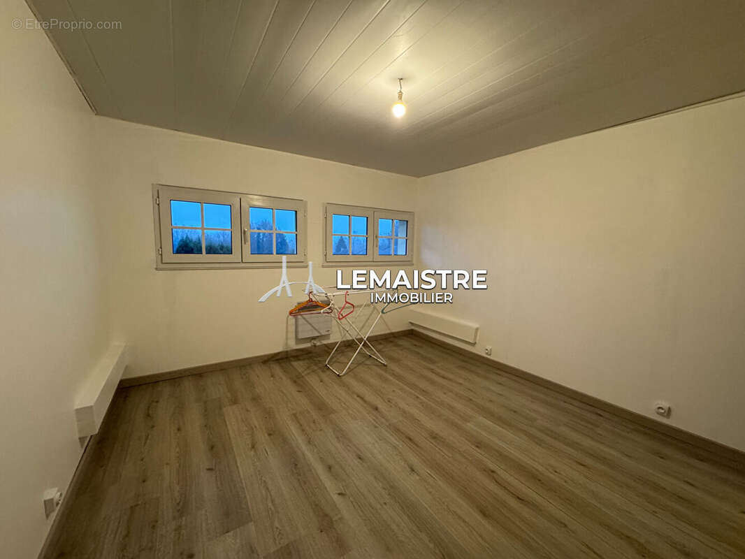 Maison à BEUZEVILLE-LA-GRENIER