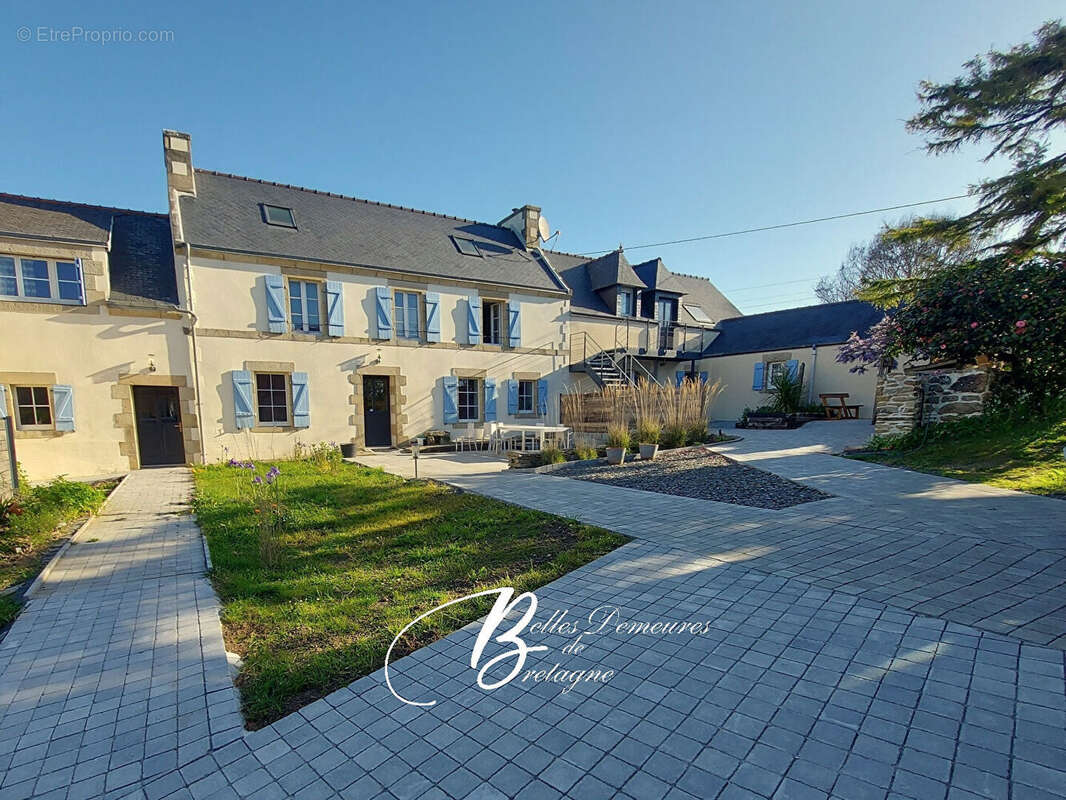 Maison à AUDIERNE