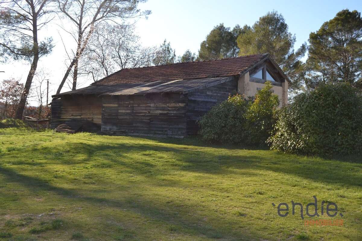 Maison à VILLECROZE