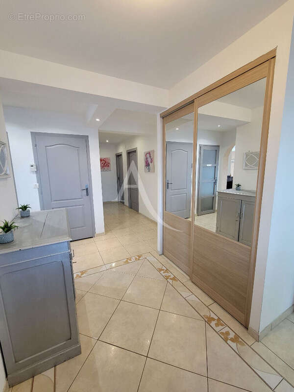 Maison à LATOUR-BAS-ELNE