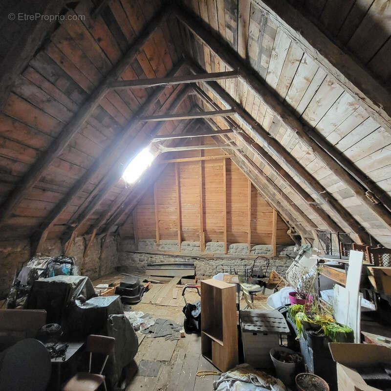 Maison à SAINT-SATURNIN