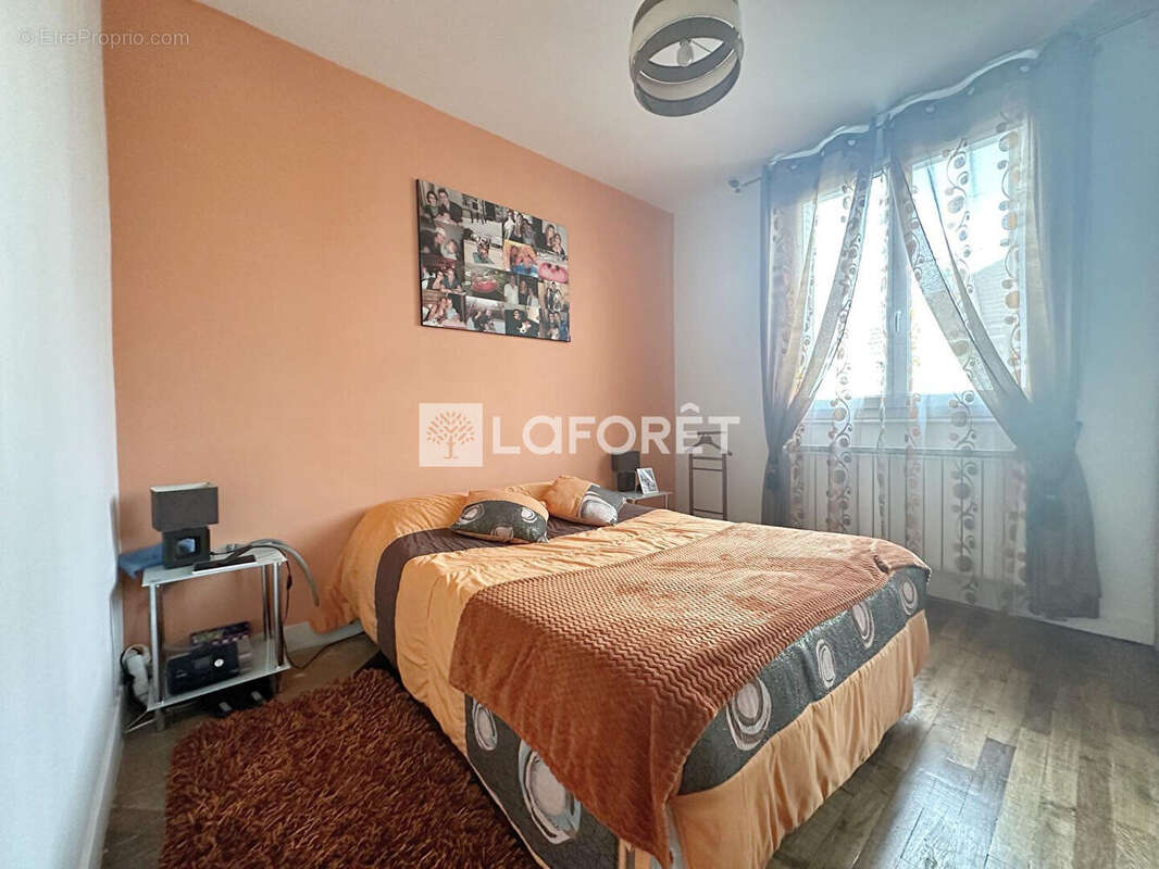 Maison à JUVISY-SUR-ORGE