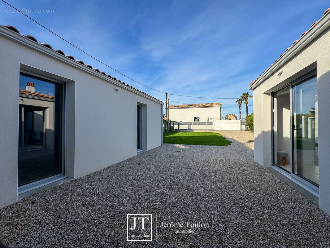 Maison à SAINT-PALAIS-SUR-MER