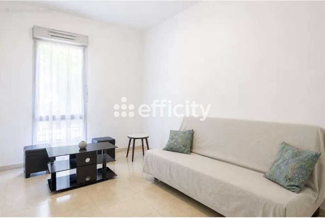 Appartement à ROSNY-SOUS-BOIS