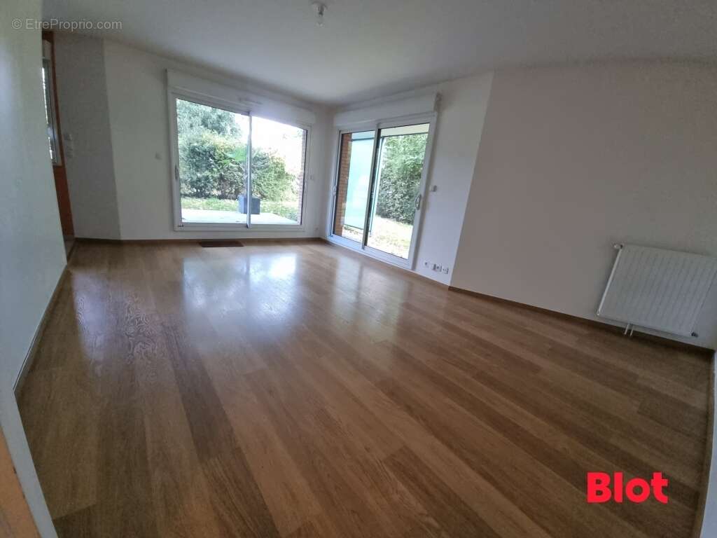 Appartement à THORIGNE-FOUILLARD