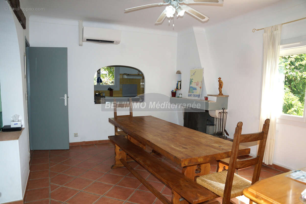 Centre-Ville, Villa de 190 m2 sur terrain de 835 m2 - photo 9