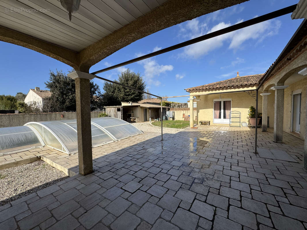 Maison à COURSAN