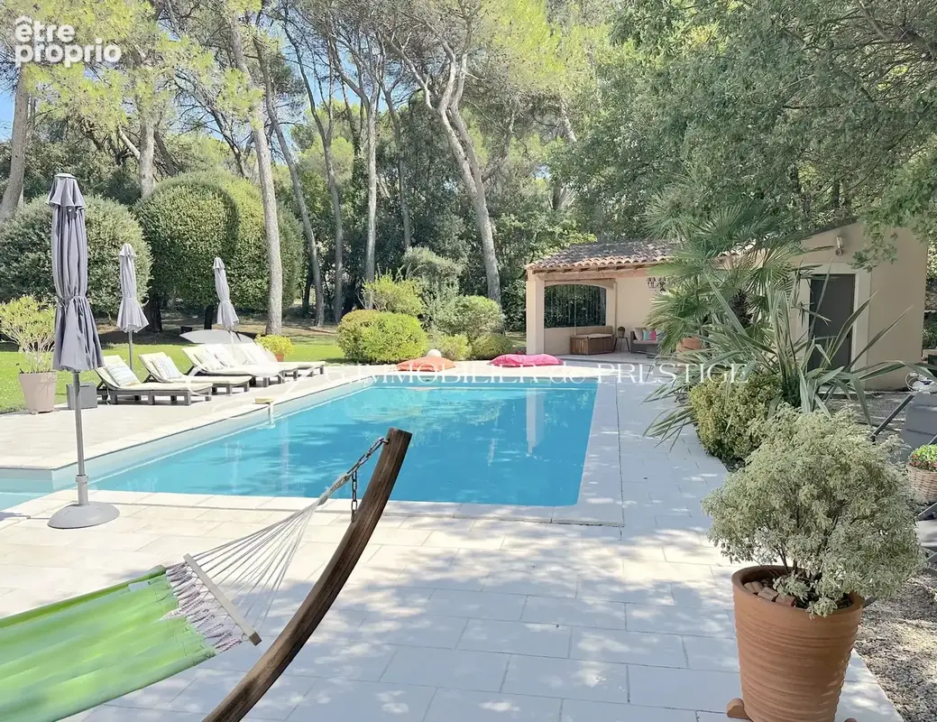 Une très belle villa dans un cadre enchanteur - photo 14
