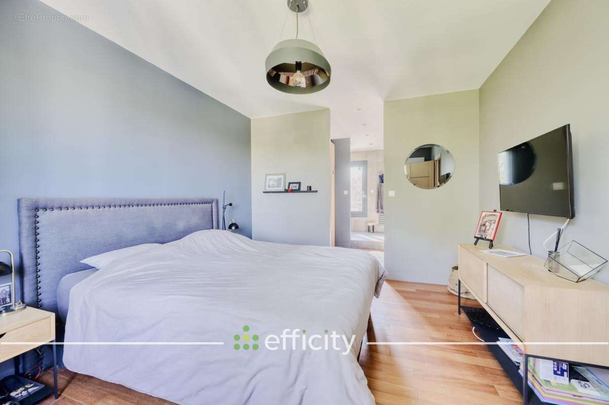 Maison à SOISY-SOUS-MONTMORENCY