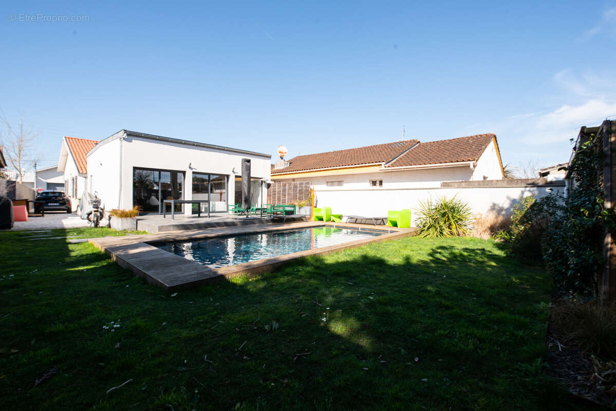 Maison à LE BOUSCAT