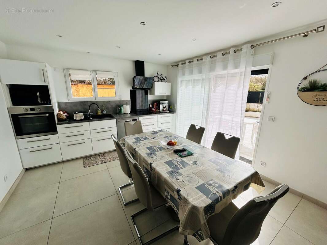 Appartement à EYBENS