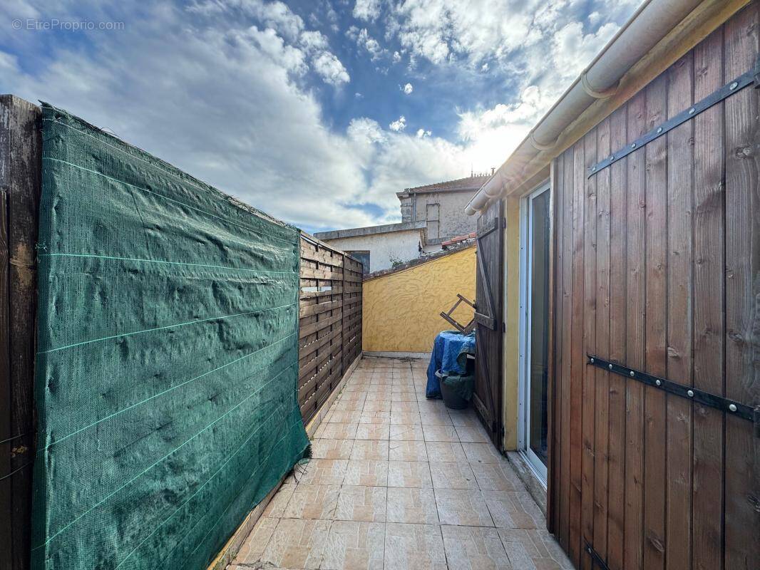 Appartement à FLORENSAC