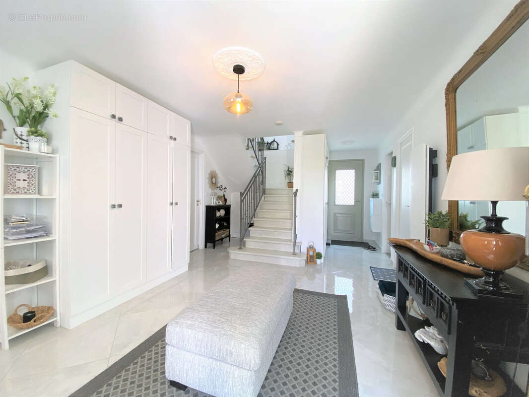 Maison à ORMESSON-SUR-MARNE