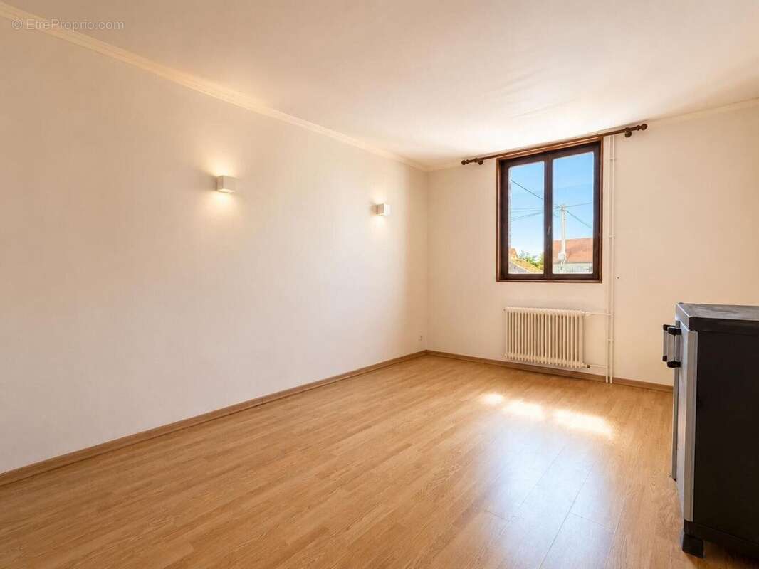 Photo 5 - Maison à SAINT-ETIENNE-DU-ROUVRAY